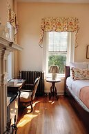 Ironclad Inn & Bourbon Room