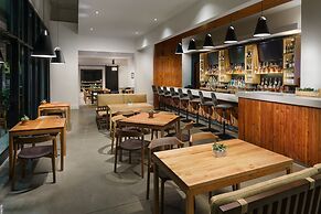 Hotel Indigo Athens University Area by IHG