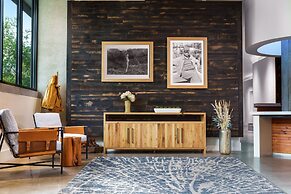 Hotel Indigo Athens University Area by IHG