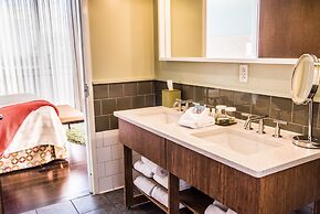 Hotel Indigo Athens University Area by IHG