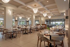 Annabelle Beach Resort - All Inclusive