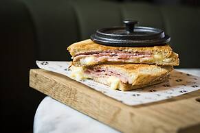 Kimpton Blythswood Hotel & Spa by IHG