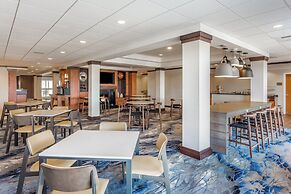Fairfield Inn & Suites by Marriott Madison East