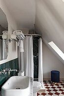 Grand Pigalle Experimental