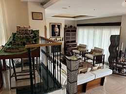 The Marbella Heights Boutique Hotel