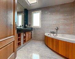 The Marbella Heights Boutique Hotel