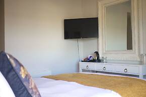 Glewstone Court Country House Hotel