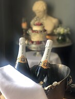 Glewstone Court Country House Hotel