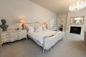 Glewstone Court Country House Hotel