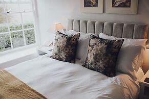 Glewstone Court Country House Hotel