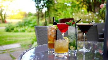 Glewstone Court Country House Hotel