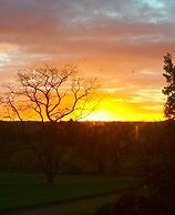 Glewstone Court Country House Hotel