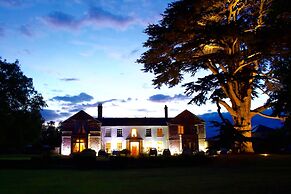 Glewstone Court Country House Hotel