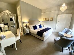 Glewstone Court Country House Hotel