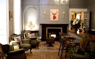 Glewstone Court Country House Hotel