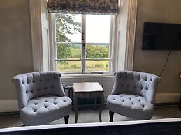 Glewstone Court Country House Hotel