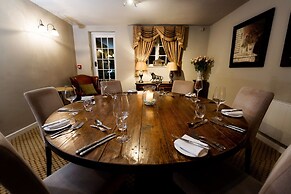 Glewstone Court Country House Hotel