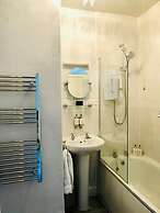 Glewstone Court Country House Hotel