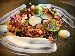 Glewstone Court Country House Hotel