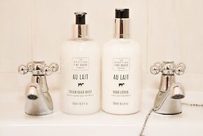 Glewstone Court Country House Hotel