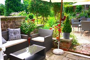 Glewstone Court Country House Hotel