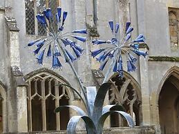 London Road Guest Accommodation