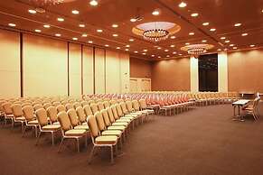 Golden Tulip Ana Dome