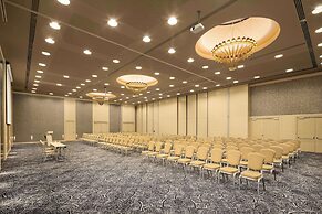 Golden Tulip Ana Dome