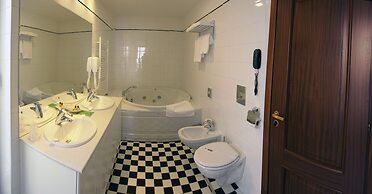 Hotel Savoy