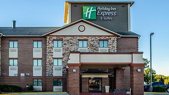 Holiday Inn Express & Suites Olathe South by IHG
