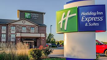 Holiday Inn Express & Suites Olathe South by IHG