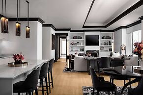 Waldorf Astoria Chicago