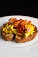 Waldorf Astoria Chicago