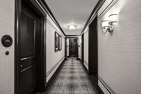 Waldorf Astoria Chicago