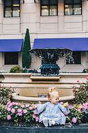 Waldorf Astoria Chicago