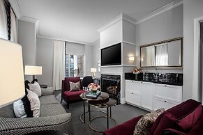 Waldorf Astoria Chicago