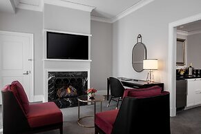 Waldorf Astoria Chicago