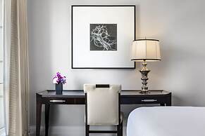 Waldorf Astoria Chicago