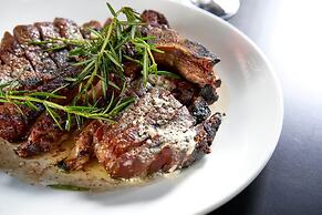 Waldorf Astoria Chicago