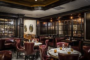 Waldorf Astoria Chicago