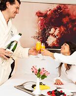 Waldorf Astoria Chicago