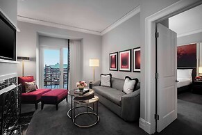 Waldorf Astoria Chicago