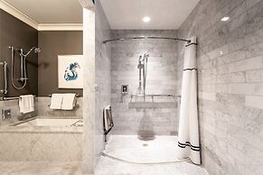 Waldorf Astoria Chicago