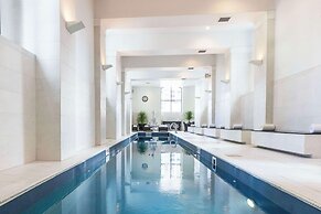 Waldorf Astoria Chicago