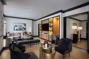 Waldorf Astoria Chicago