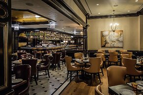 Waldorf Astoria Chicago