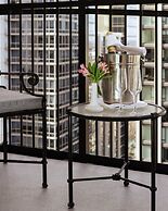 Waldorf Astoria Chicago