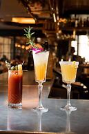 Waldorf Astoria Chicago