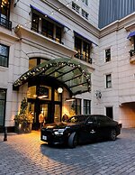 Waldorf Astoria Chicago