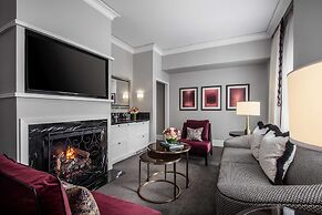 Waldorf Astoria Chicago